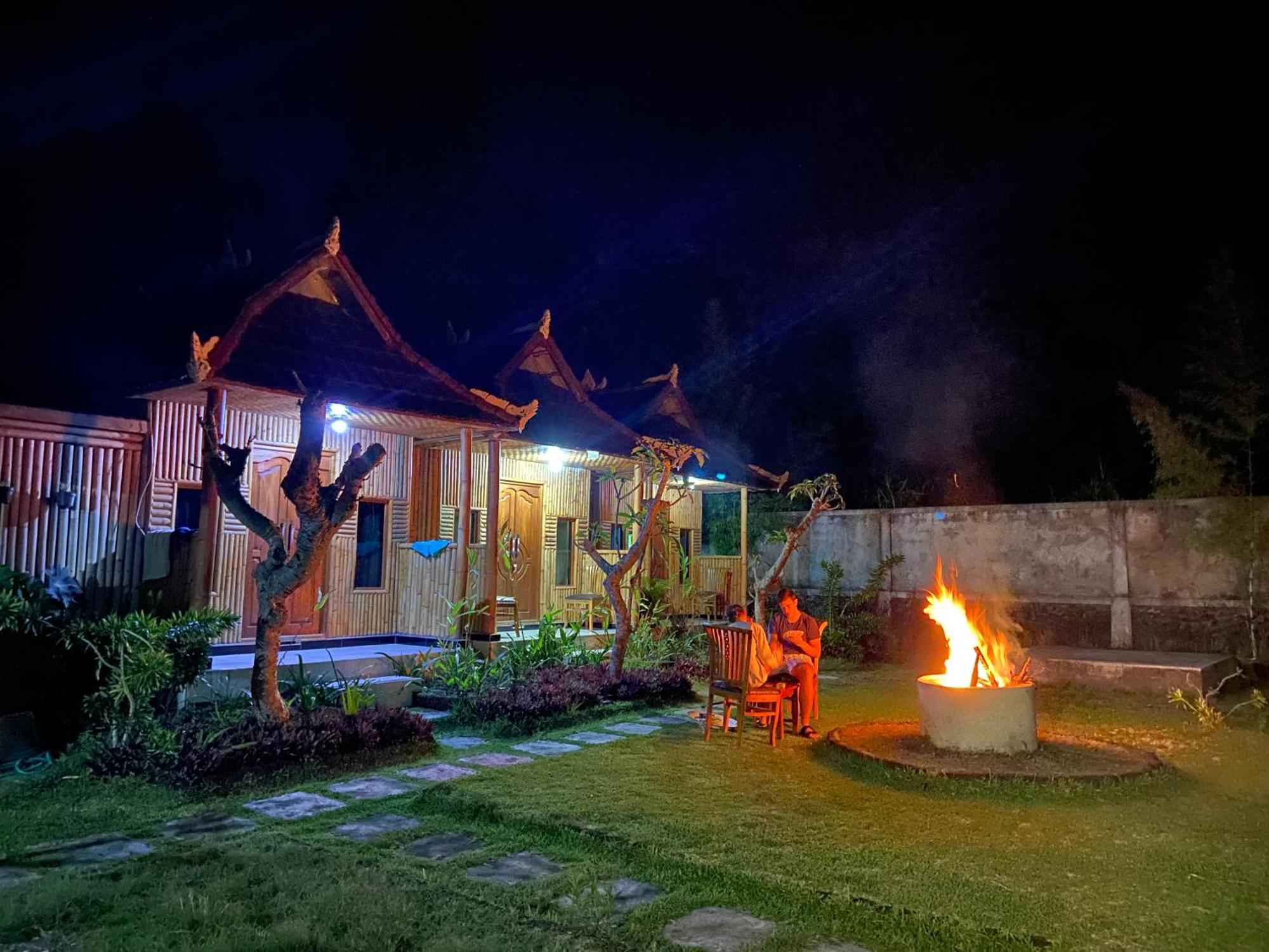 Hotel D'Yoga Bamboo House Kintamani Esterno foto